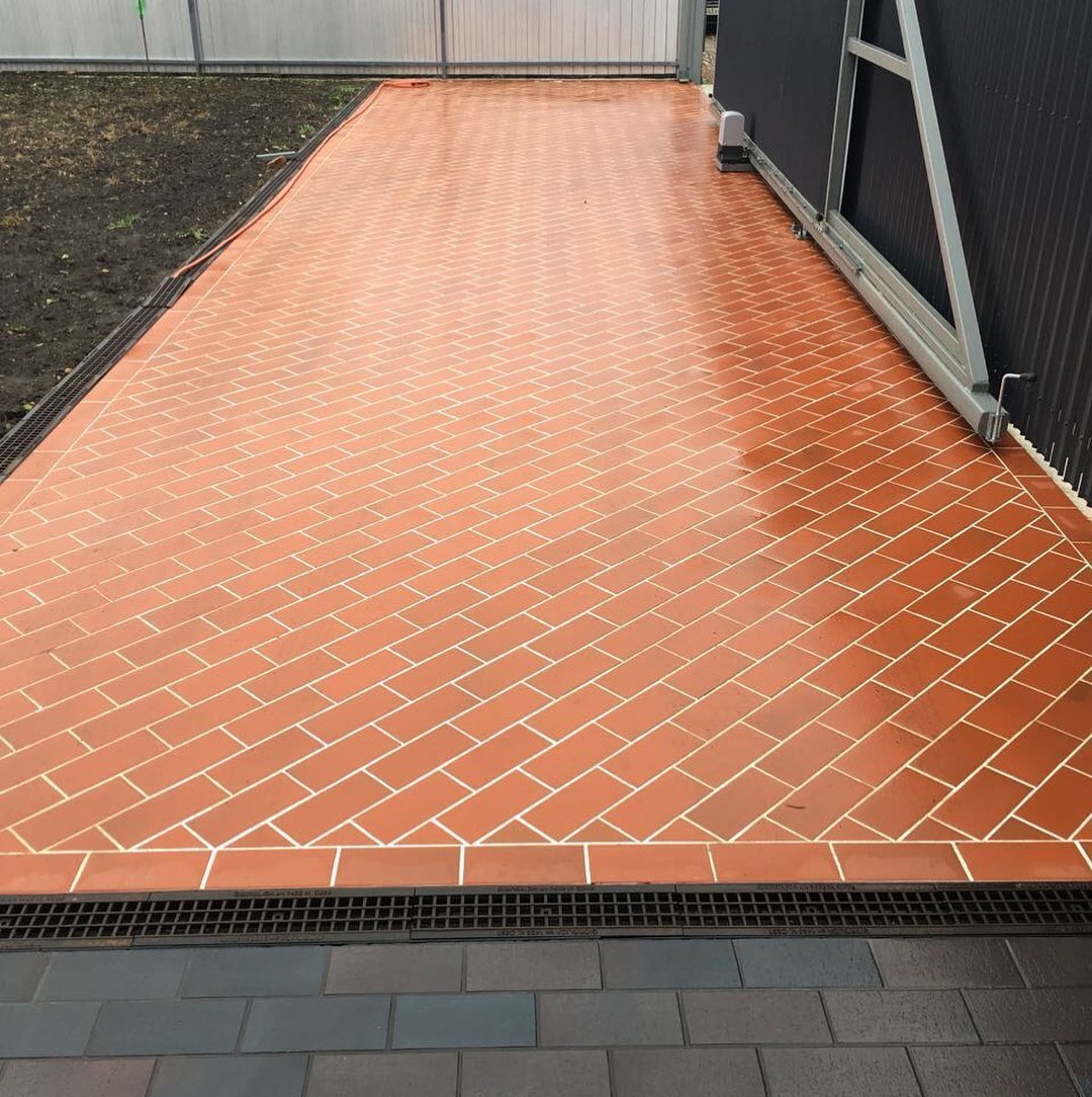 Монтаж клинкерных ступеней и плитки