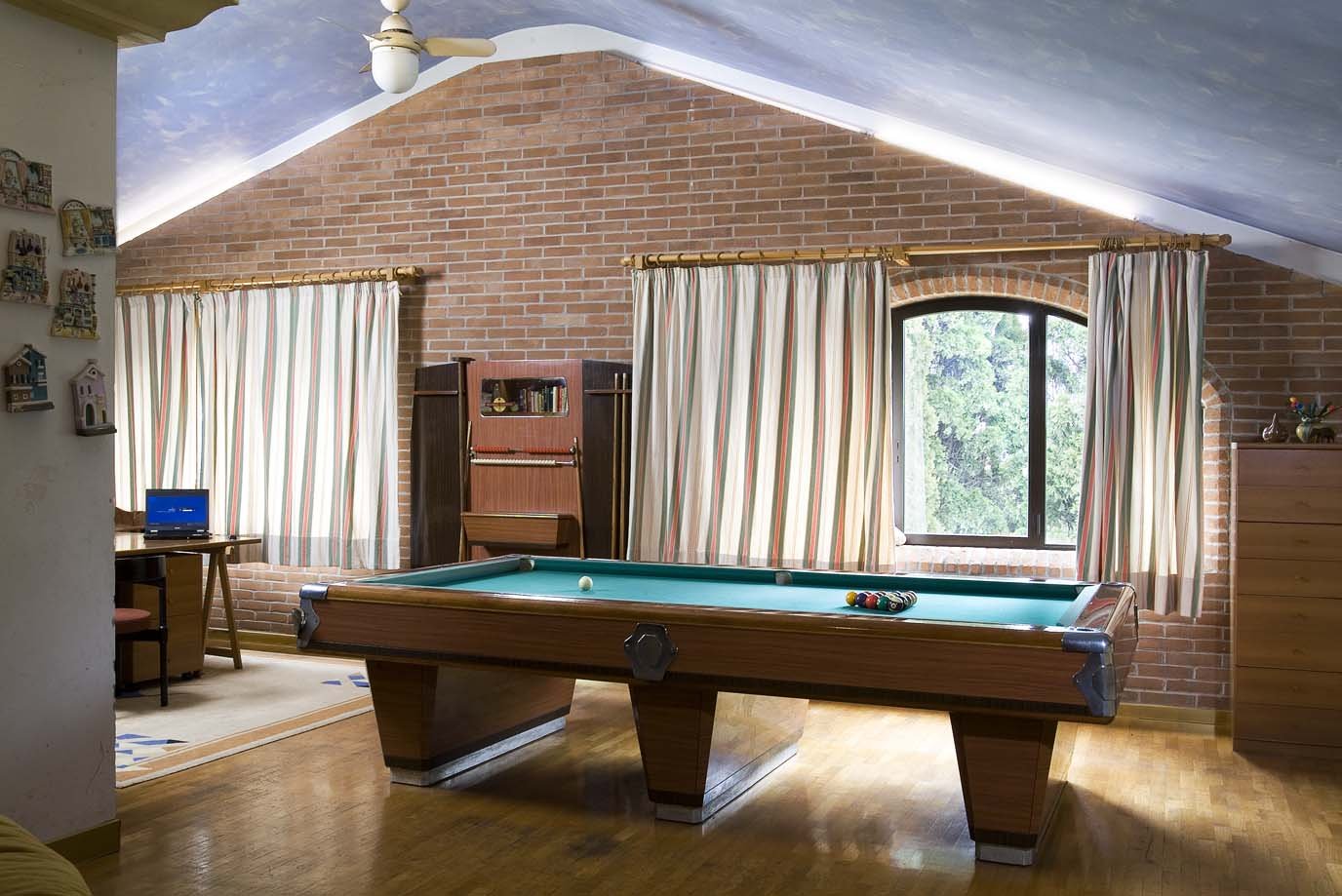 Укладка клинкера и камня в интерьере