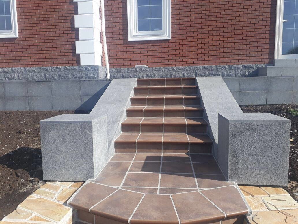 Монтаж клинкерных ступеней и плитки
