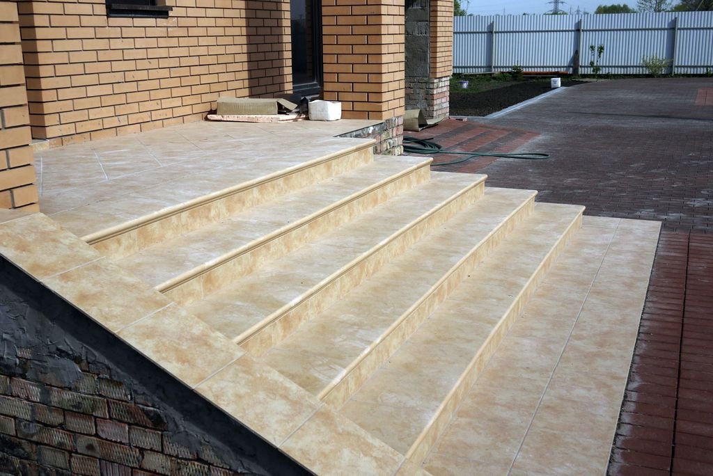 Монтаж клинкерных ступеней и плитки