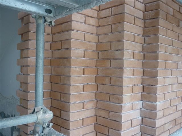 Укладка клинкера и камня в интерьере