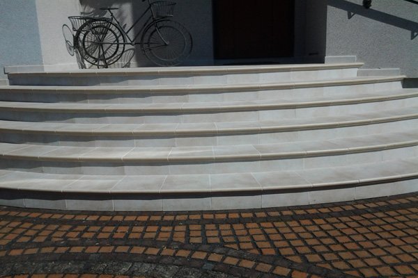 Монтаж клинкерных ступеней и плитки