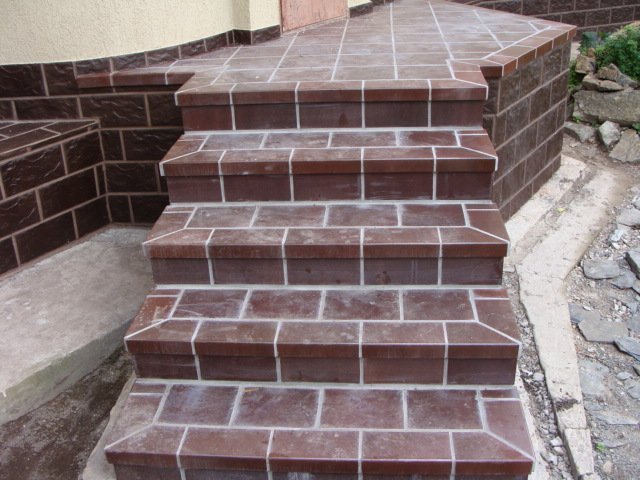 Монтаж клинкерных ступеней и плитки