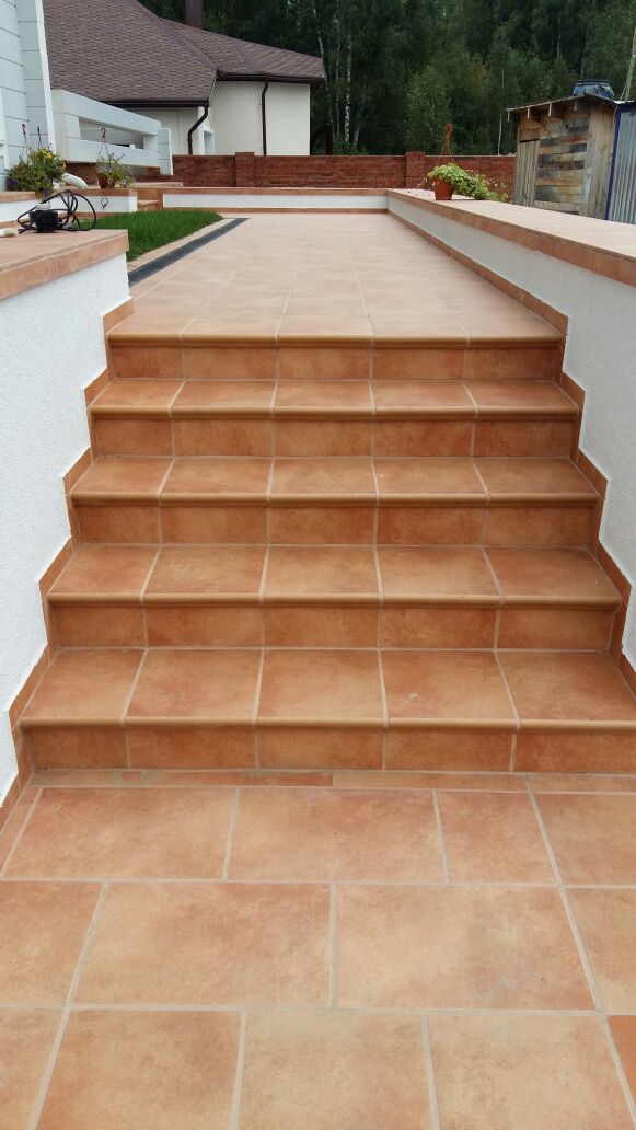 Монтаж клинкерных ступеней и плитки