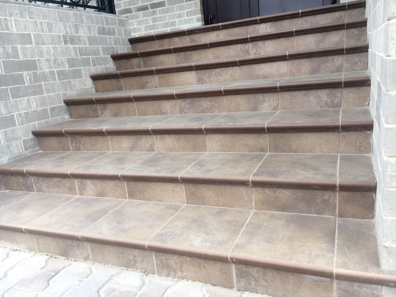 Монтаж клинкерных ступеней и плитки