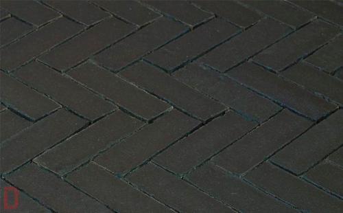 Клинкерная тротуарная брусчатка Penter Nero wasserstrich tumbled, 200*65*85 мм в Курске