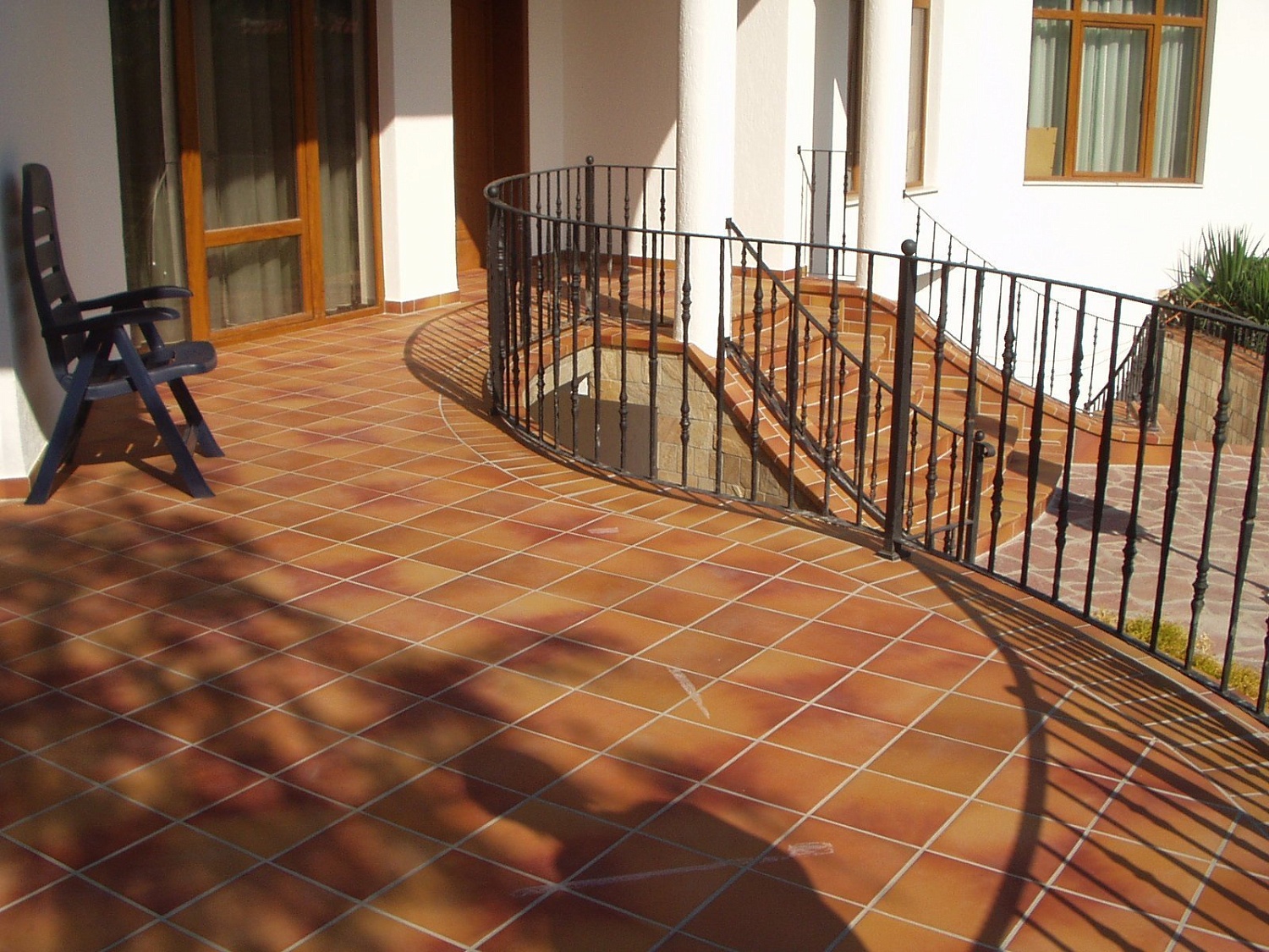 Монтаж клинкерных ступеней и плитки