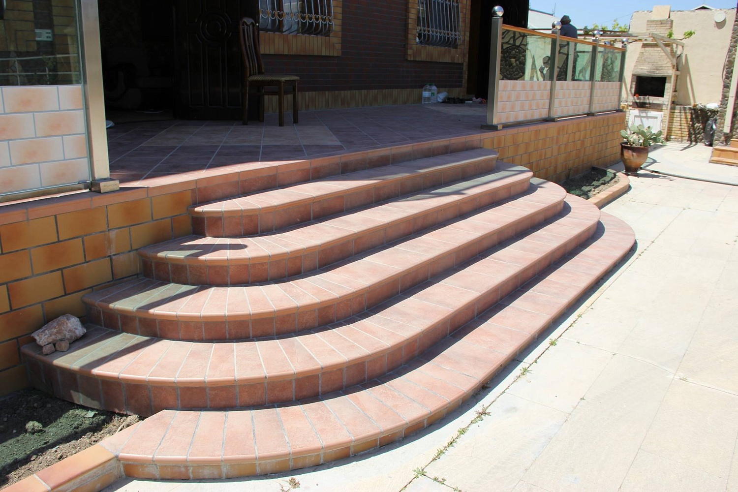 Монтаж клинкерных ступеней и плитки