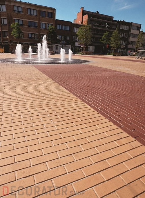 Тротуарная клинкерная брусчатка Penter Rot, 240x118x71 мм Тротуарная клинкерная брусчатка Penter Rot, 240x118x71 мм