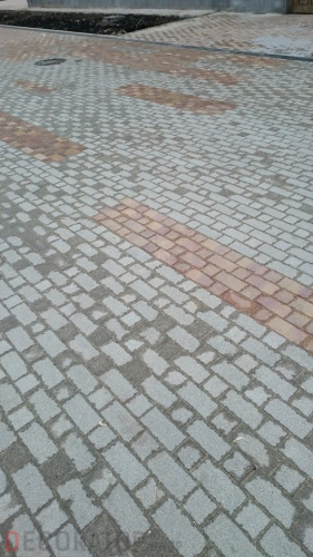 Тротуарный бордюр ВЫБОР БР 100.20.8, Премиум гранит Листопад с неполным прокрасом, Осень коричнево-красно-желтый, 1000*200*80 мм в Курске