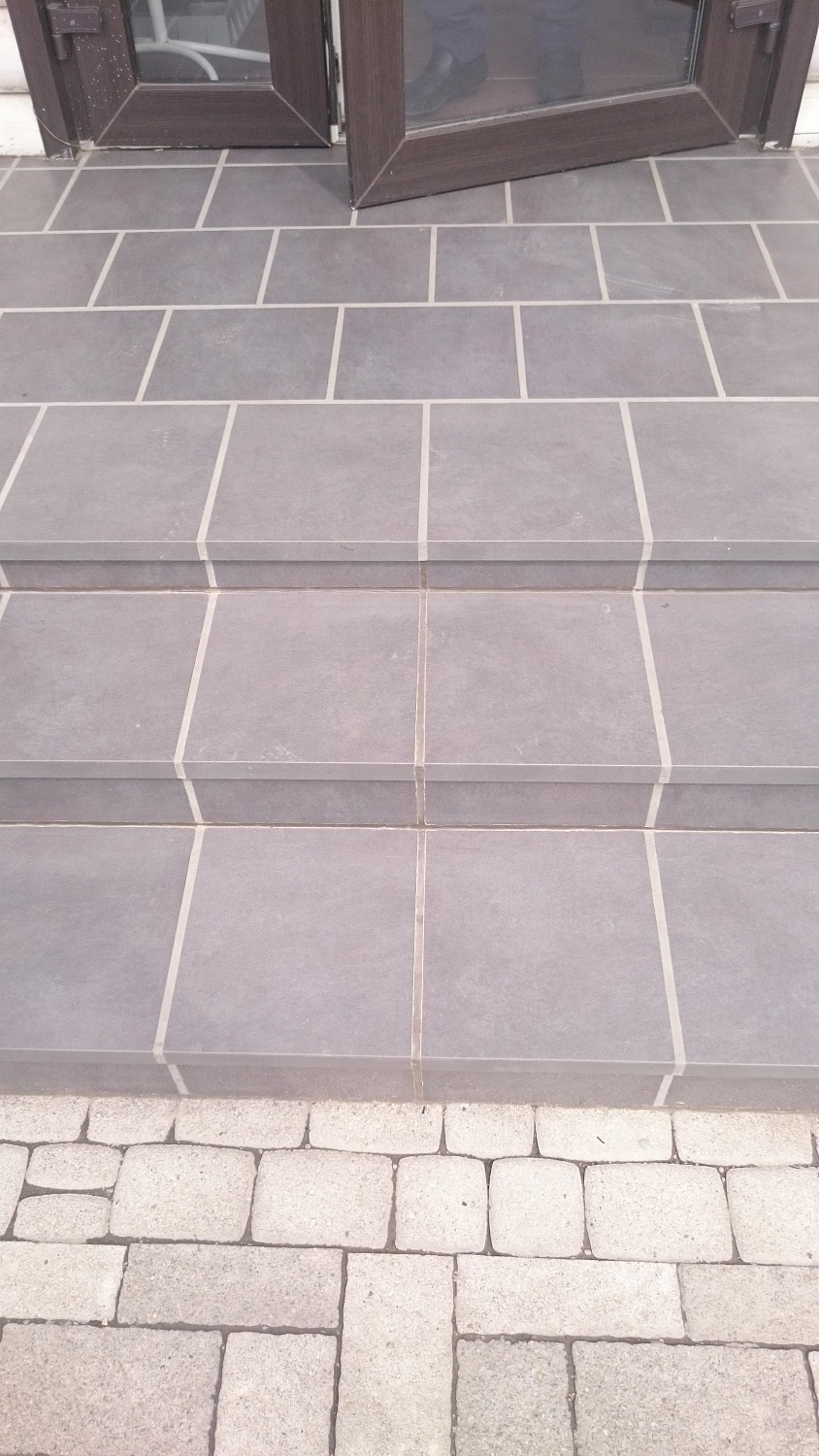 Монтаж клинкерных ступеней и плитки